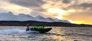 RIB safari med seløy kystferie, De Syv Søstre - kreditering?