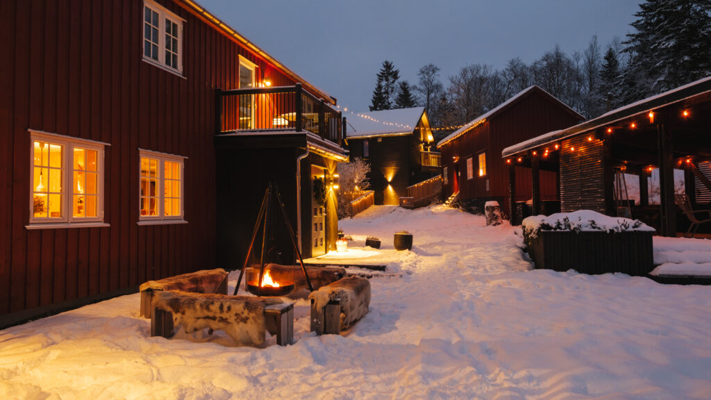 Vinterstemning og julestemning hos Til Elise i Utskarpen