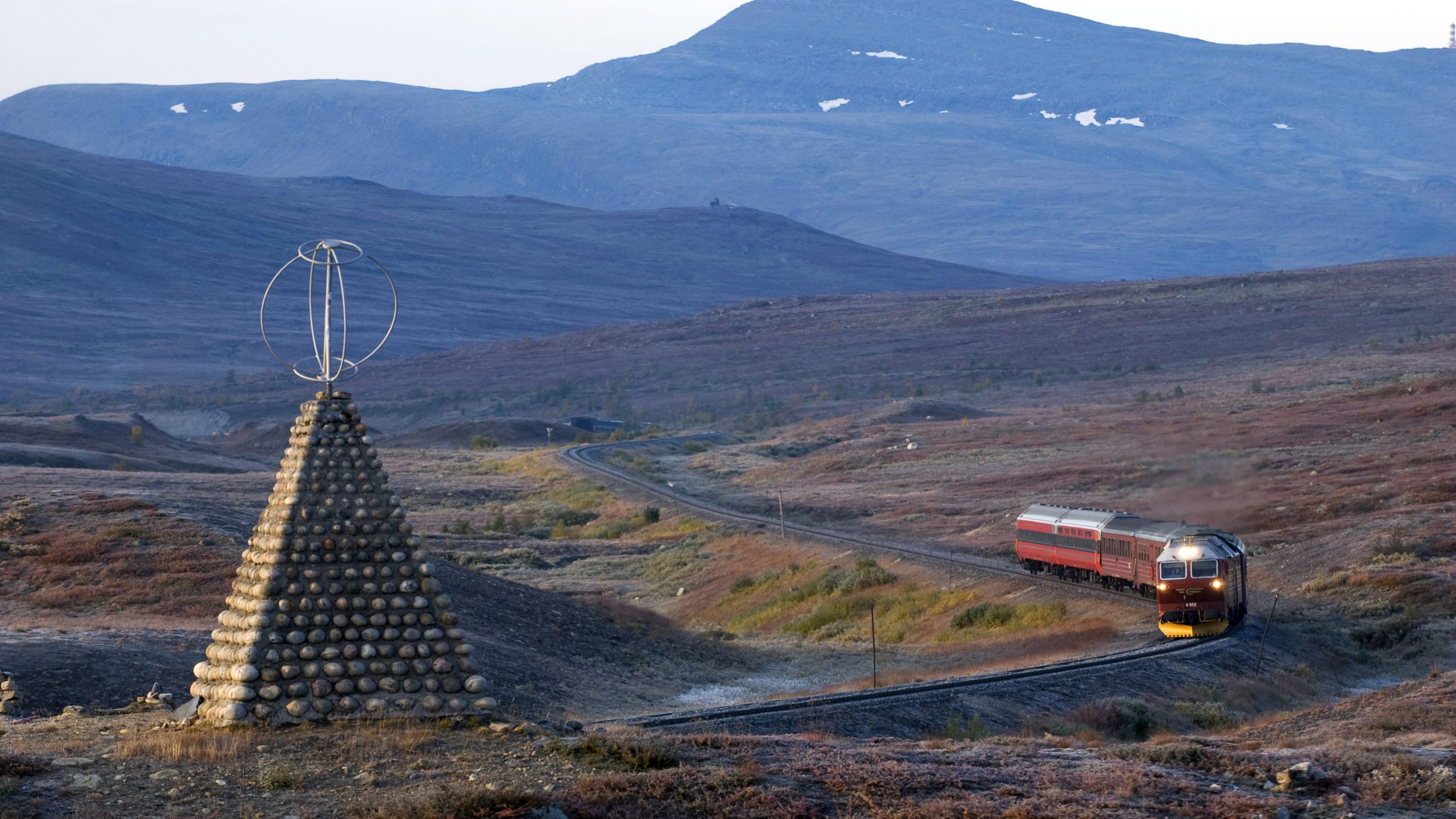 Crossing the polar circle, Saltfjellet, Rana. Photo: Rune Fossum