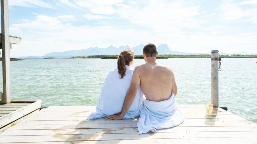 Badegjester på Rakefjæro / Herøy