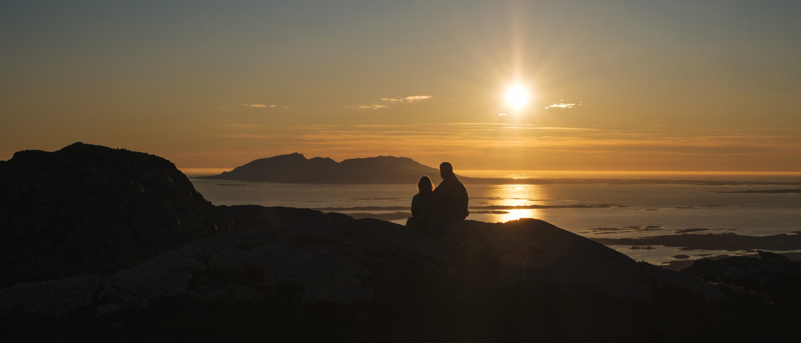 Steder å se midnattssola